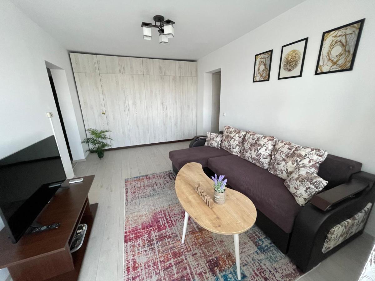 Elite Apartment Targoviste Extérieur photo