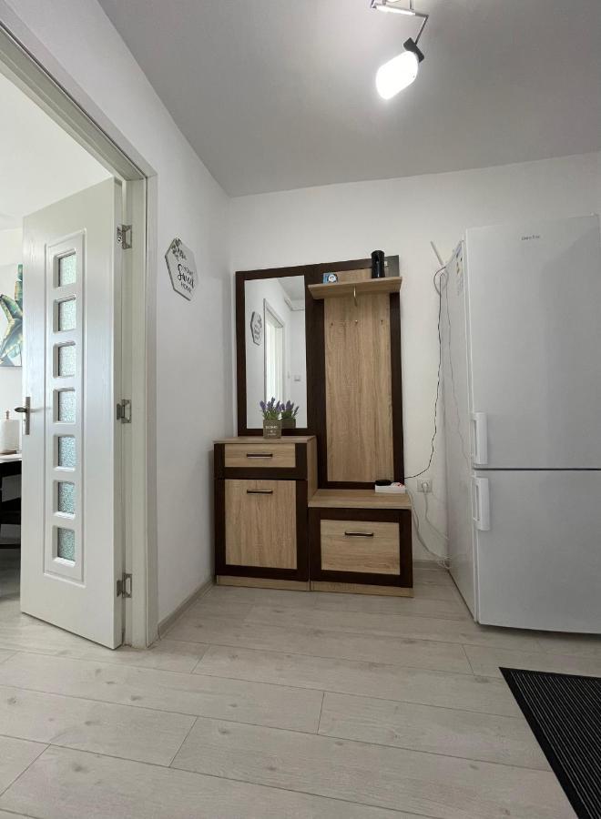 Elite Apartment Targoviste Extérieur photo